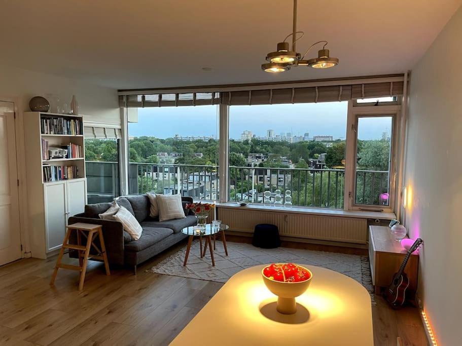 Apartment With A Stunning View Of The Hague フォールブルフ エクステリア 写真